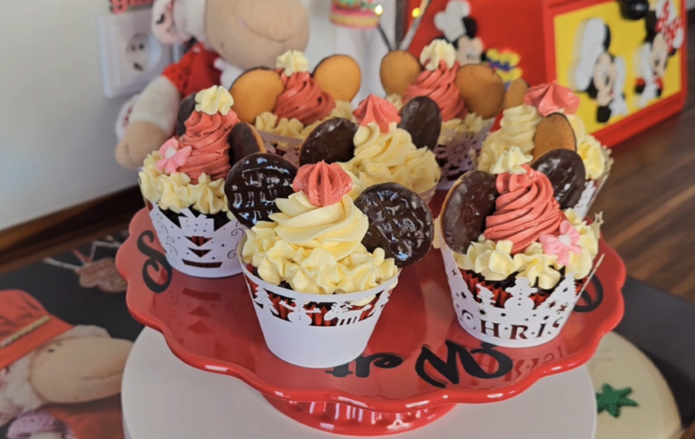 Mickey & Minnie Cupcakes zu Weihnachten